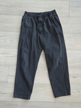 Uniqlo Men's Black Stretch Easy Ankle Denim Pants - M
